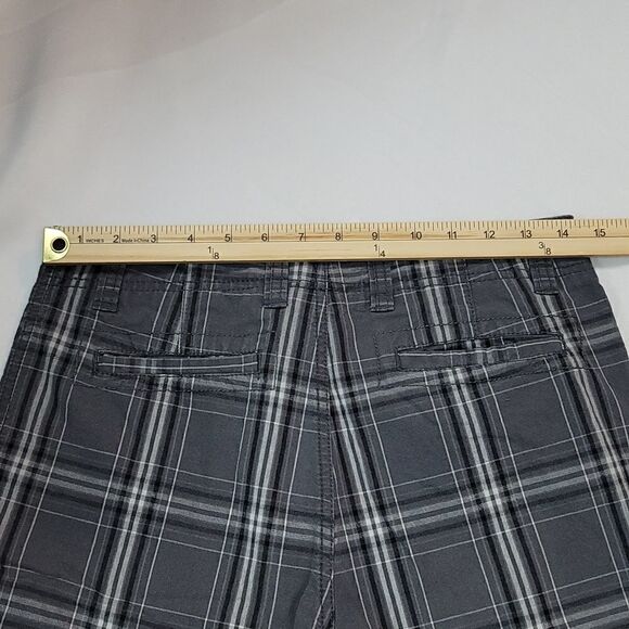 Men's No Boundaries Plaid Shorts - Picture 3 of 7